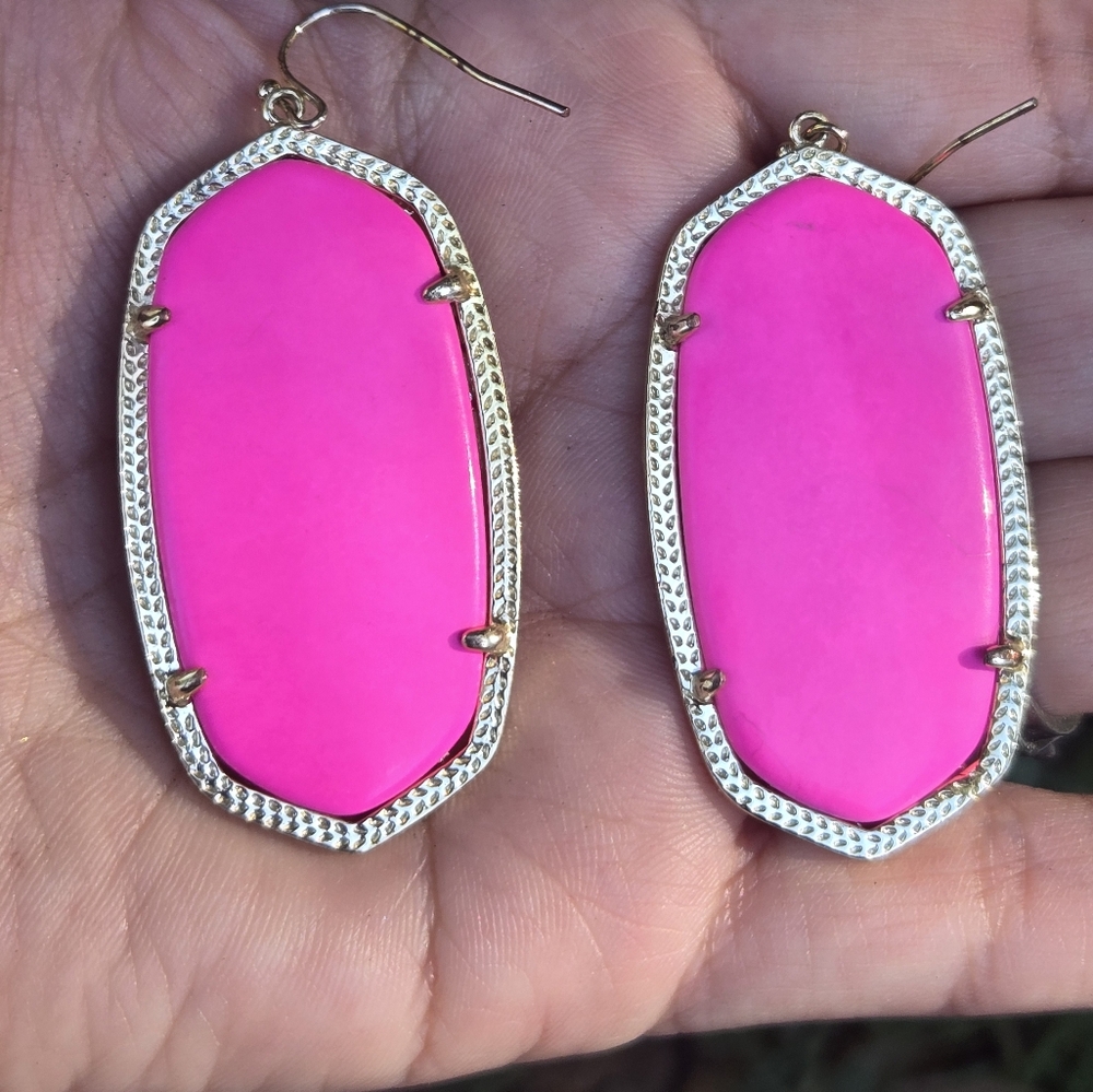 Kendra Scott Devas RARE AND HTF ❤️💓 - Picture 6 of 7